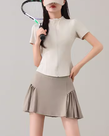 モードプリーツスポーツセットアップ