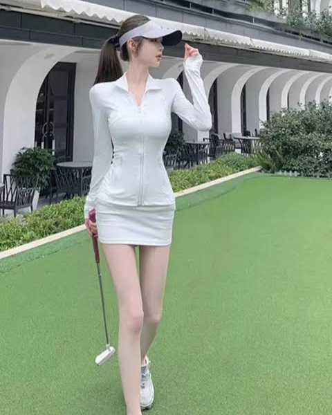 フェミニンシルエットジップアップセットアップ
