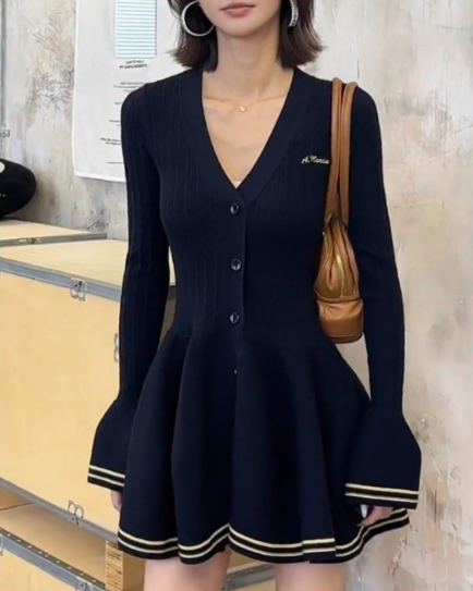 エレガントフレンチワンピース – Wis Feline