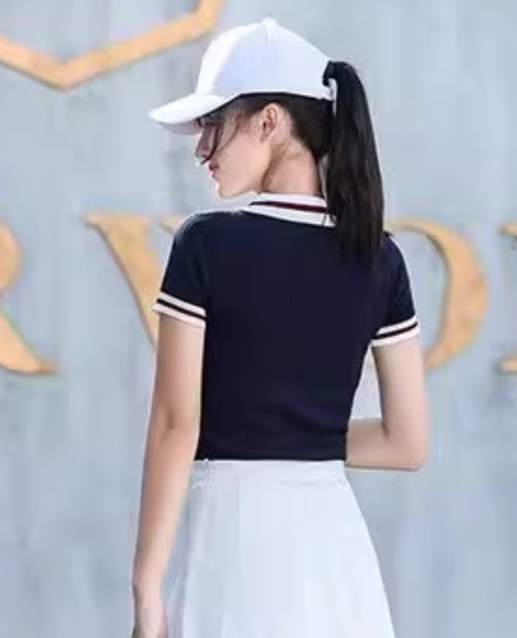 エレガンスマリントップス