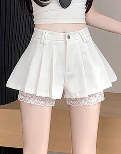 フェミニンシックフレアショートパンツ
