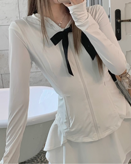 リボンタイジップアップトップス