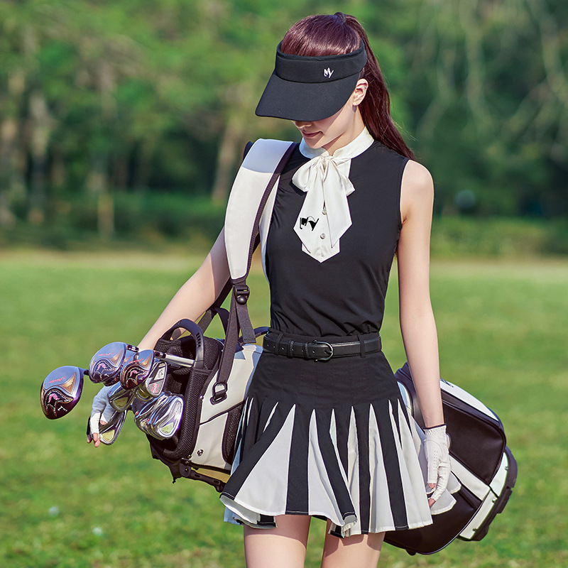 Blanc Pleated Golf Skirt